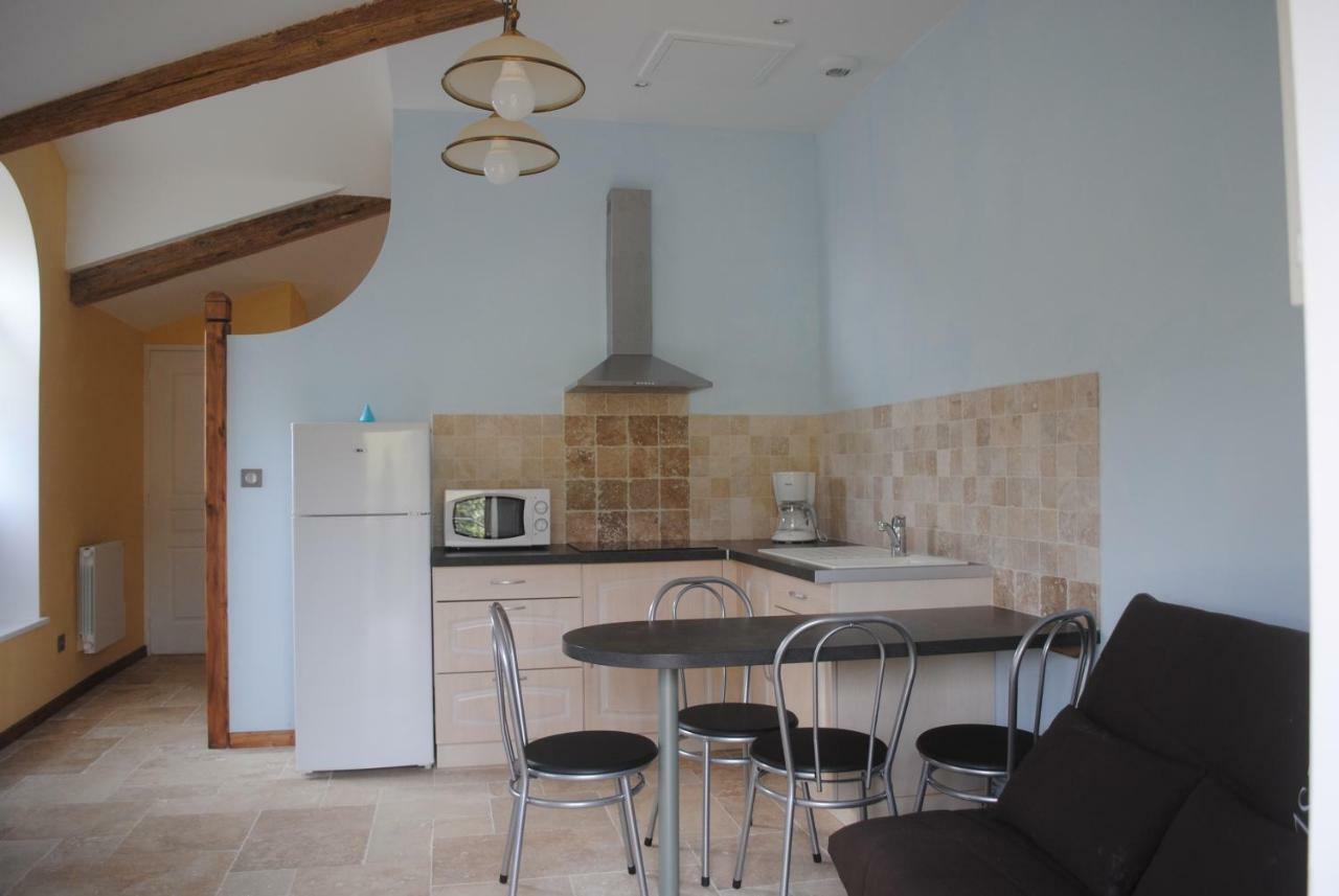Domaine De La Poyat Bed and Breakfast Légny Εξωτερικό φωτογραφία